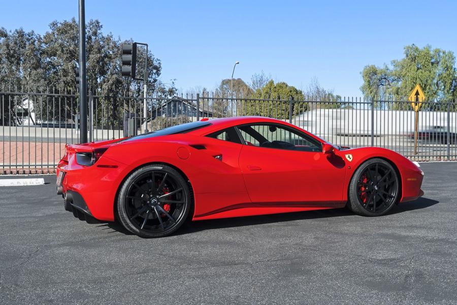  Ferrari 488 GTB on Forgiato Wheels 2016 года  (фото 4 из 9)